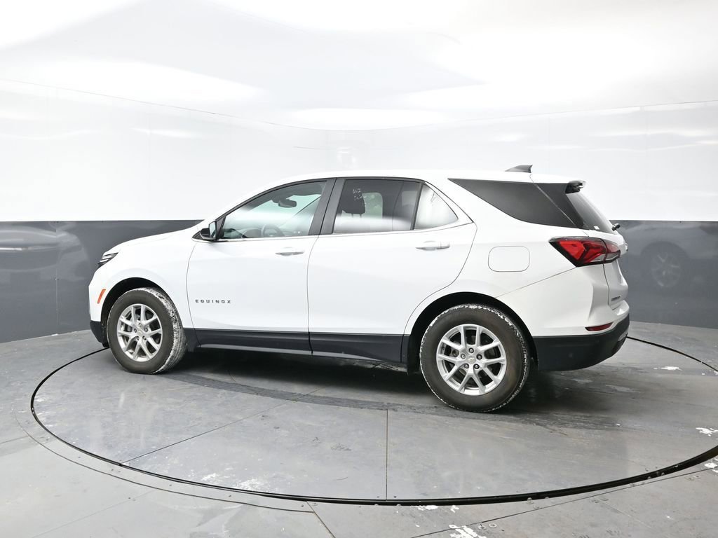 Used 2024 Chevrolet Equinox LT image 12