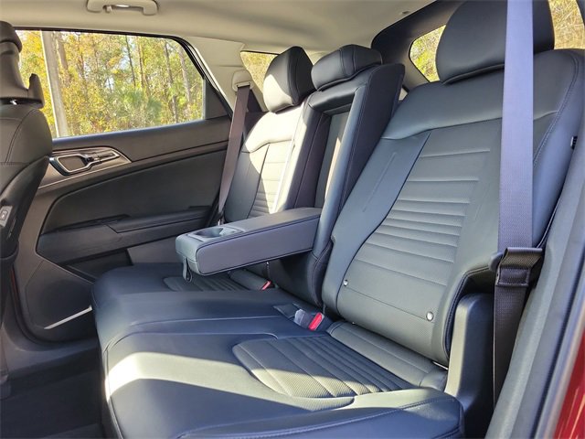 Used 2025 Kia Sportage SX Prestige image 11