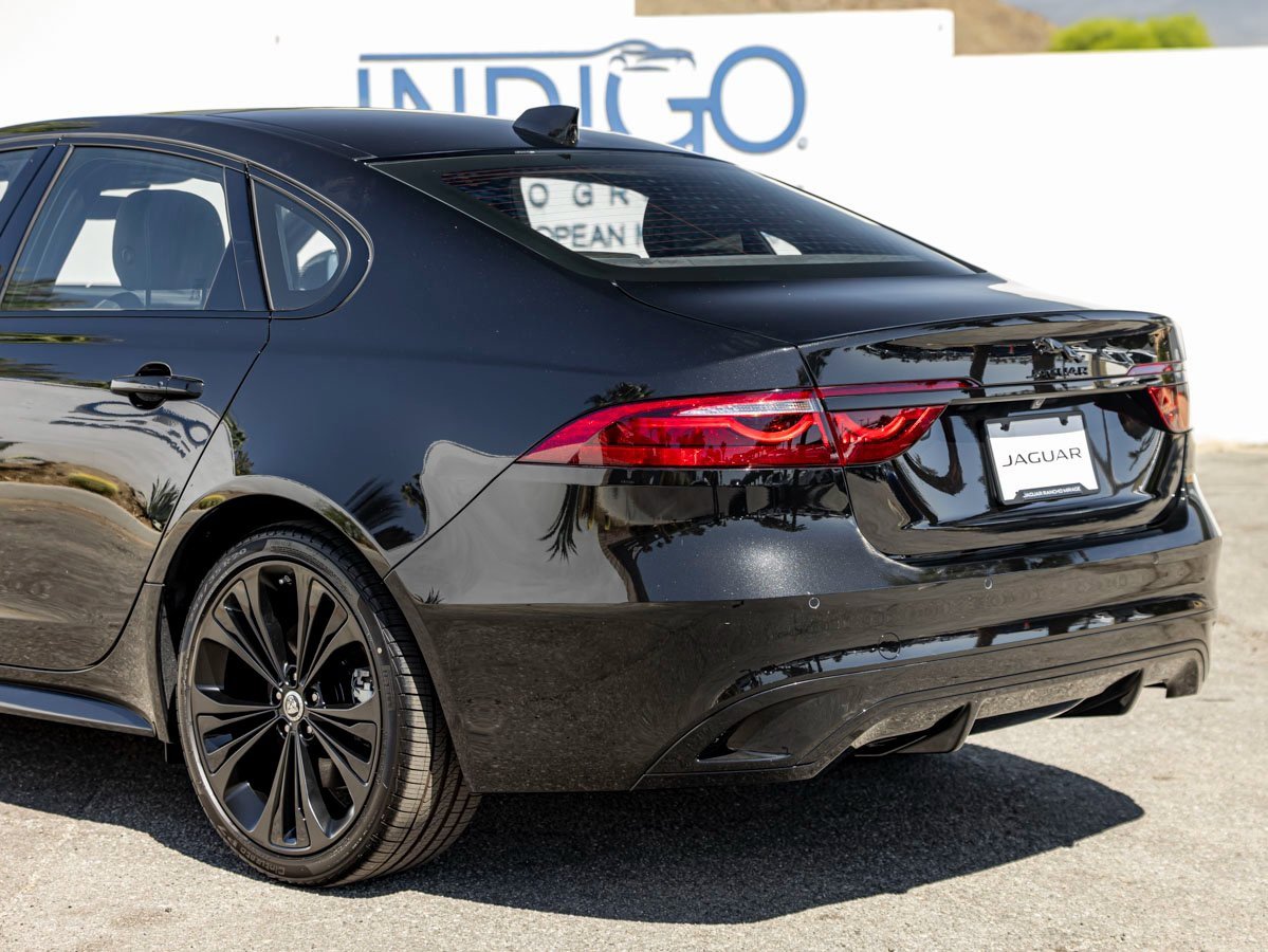 New 2024 Jaguar XF R-Dynamic SE image 10