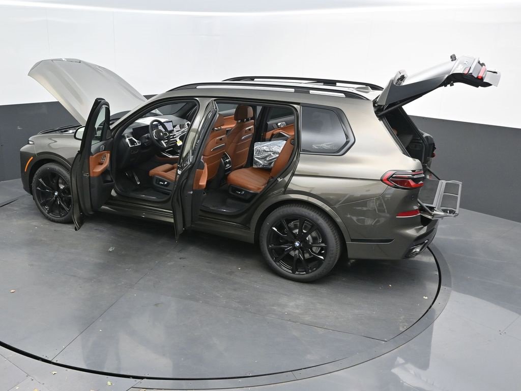 New 2026 BMW X7 xDrive40i w/ M Sport Package image 70