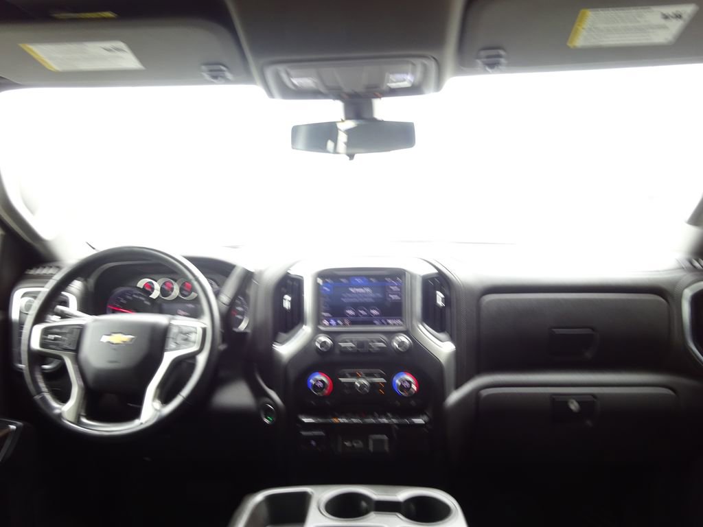 Certified 2021 Chevrolet Silverado 1500 LT RWD image 24