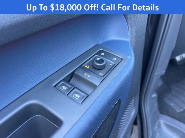 New 2025 Volkswagen ID. Buzz Pro S image 21