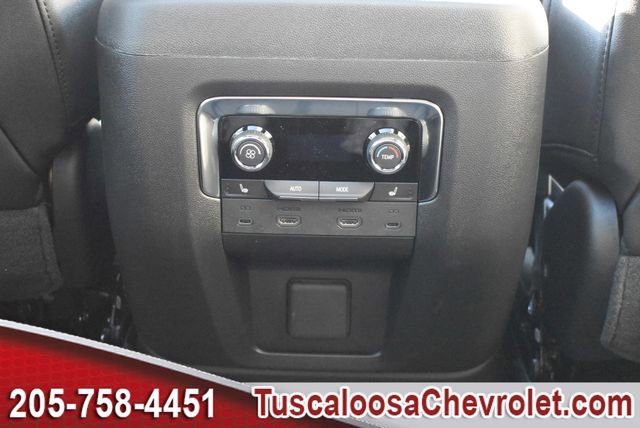 New 2026 Chevrolet Suburban Premier image 26