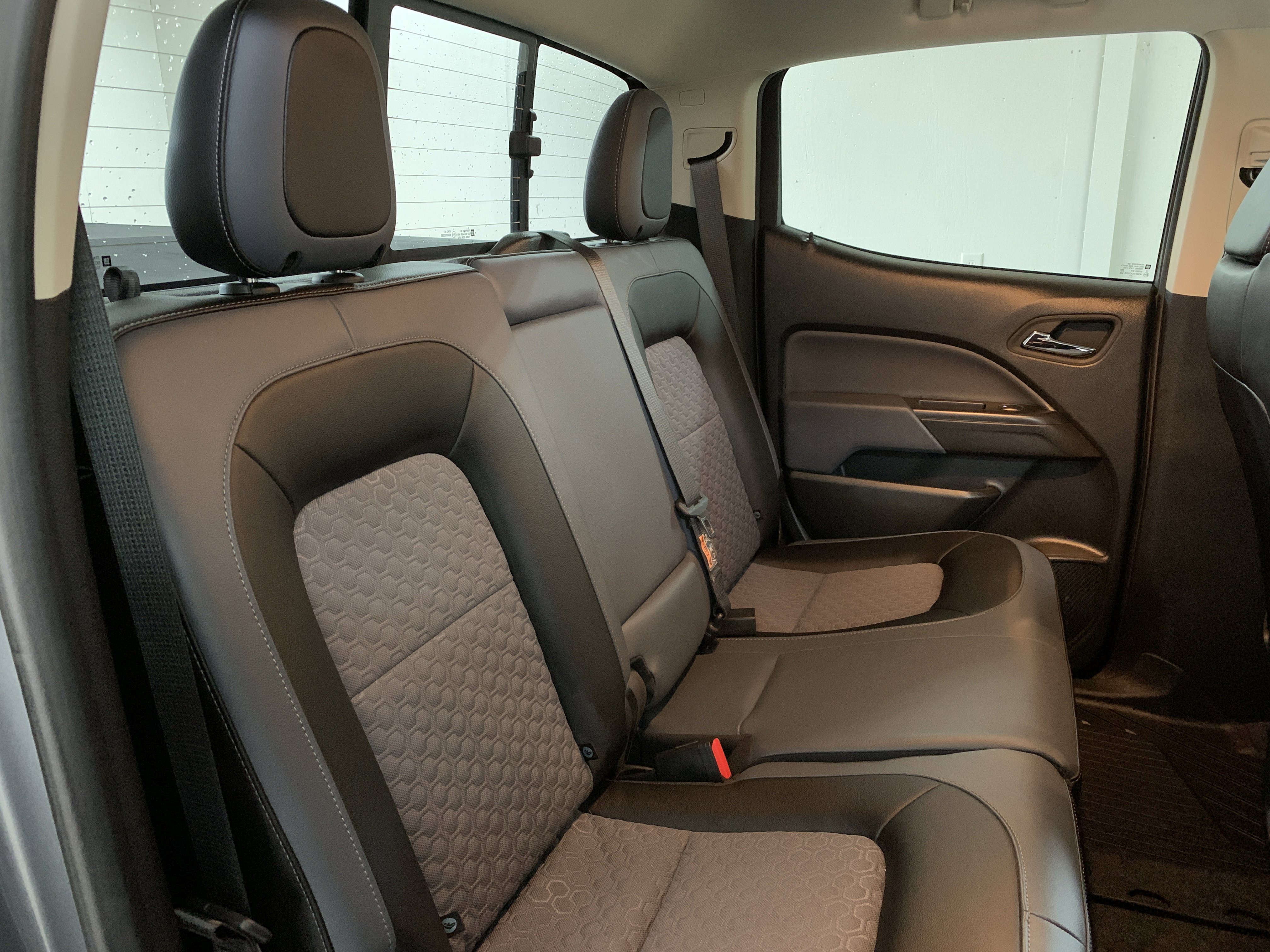 Used 2022 Chevrolet Colorado Z71 image 34