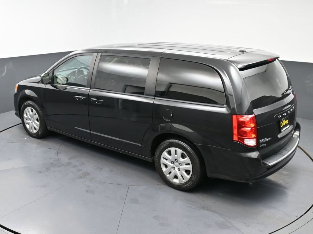 Used 2018 Dodge Grand Caravan SE w/ UConnect Hands-Free Group image 41