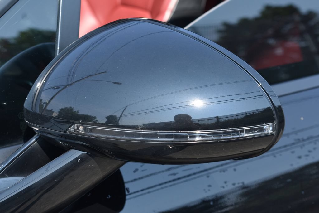Used 2024 Porsche Macan Turbo AWD/4WD image 8