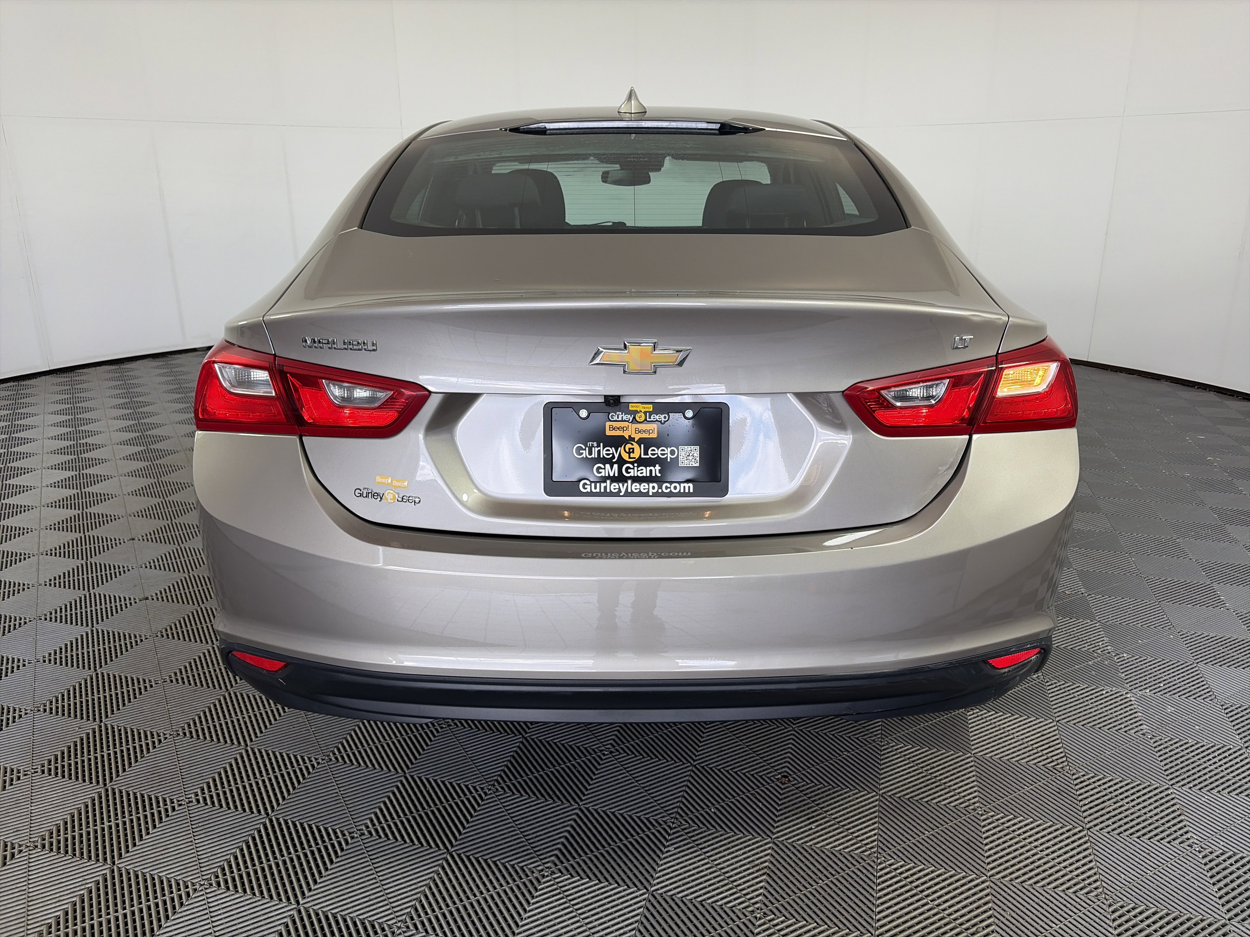Used 2023 Chevrolet Malibu LT FWD image 14