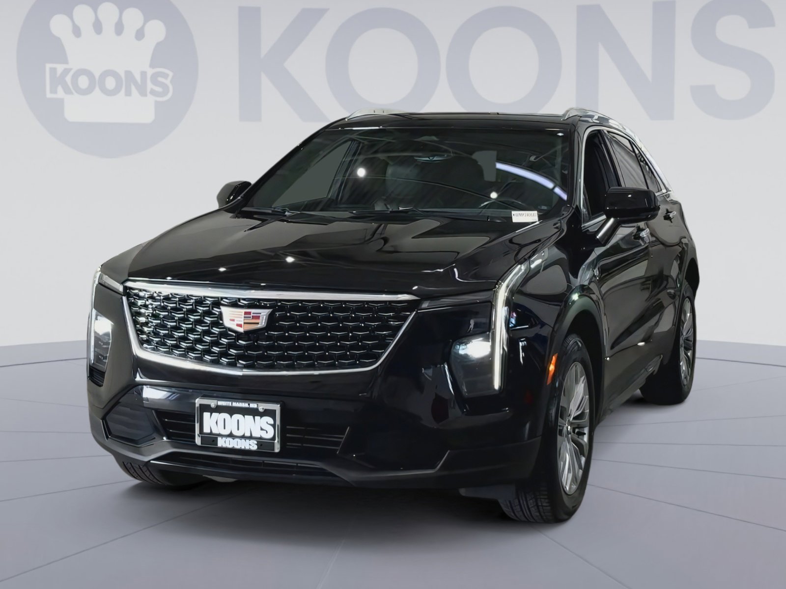 Used 2024 Cadillac XT4 Premium Luxury AWD/4WD image 5