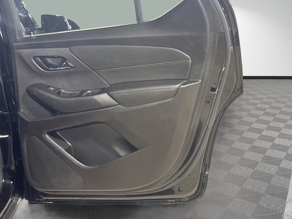 Used 2020 Chevrolet Traverse RS FWD image 27