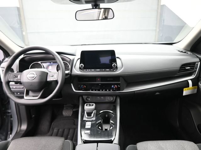 New 2026 Nissan Rogue SV w/ Cold Weather Package FWD image 24