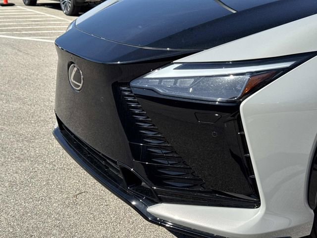 New 2026 Lexus RZ 450e AWD image 10