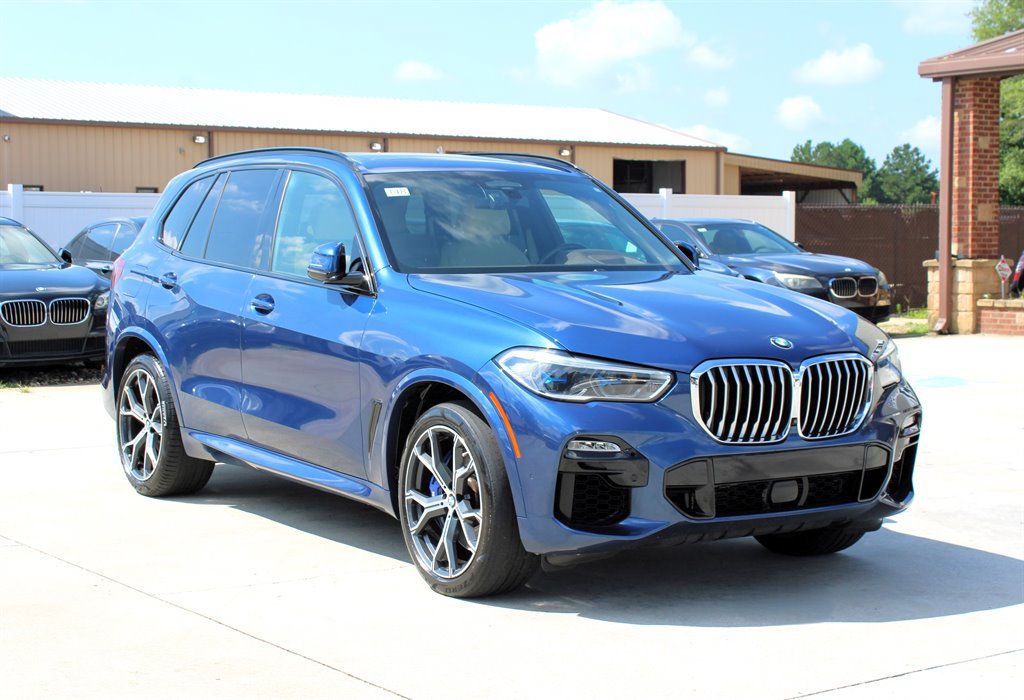 Used 2019 BMW X5 xDrive50i w/ M Sport Package AWD/4WD image 9