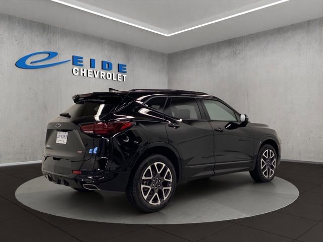 New 2026 Chevrolet Blazer RS w/ Driver Confidence II Package image 4
