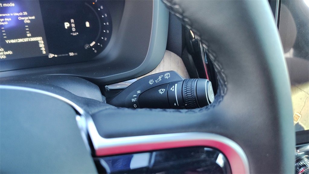 New 2026 Volvo XC60 B5 Plus w/ Climate Package image 15