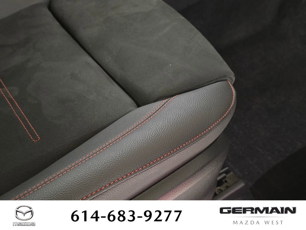 Used 2025 Mercedes-Benz GLA 250 4MATIC image 27