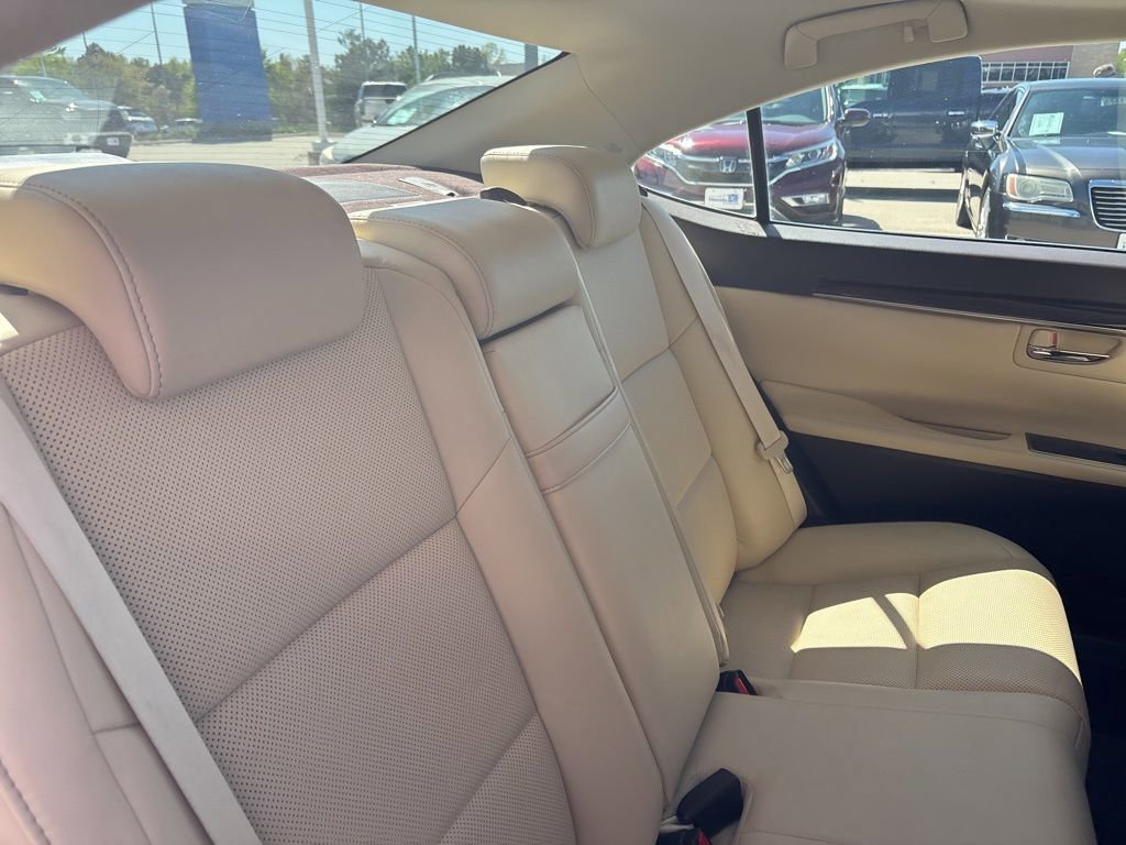 Used 2018 Lexus ES 350 w/ Premier Package FWD image 33