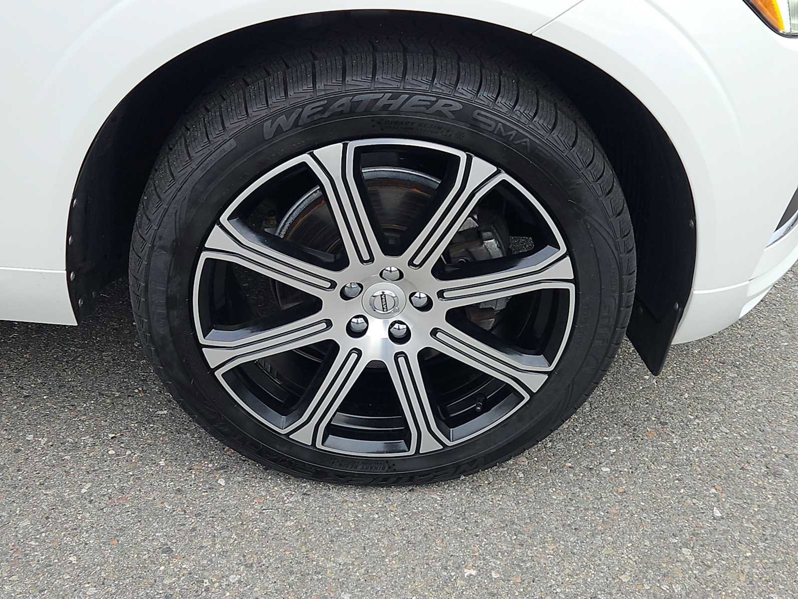 Used 2021 Volvo XC60 T5 Inscription w/ Protection Package Premier image 10