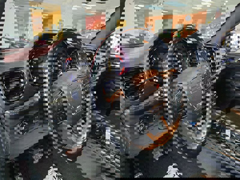 Used 2022 Dodge Durango GT image 14