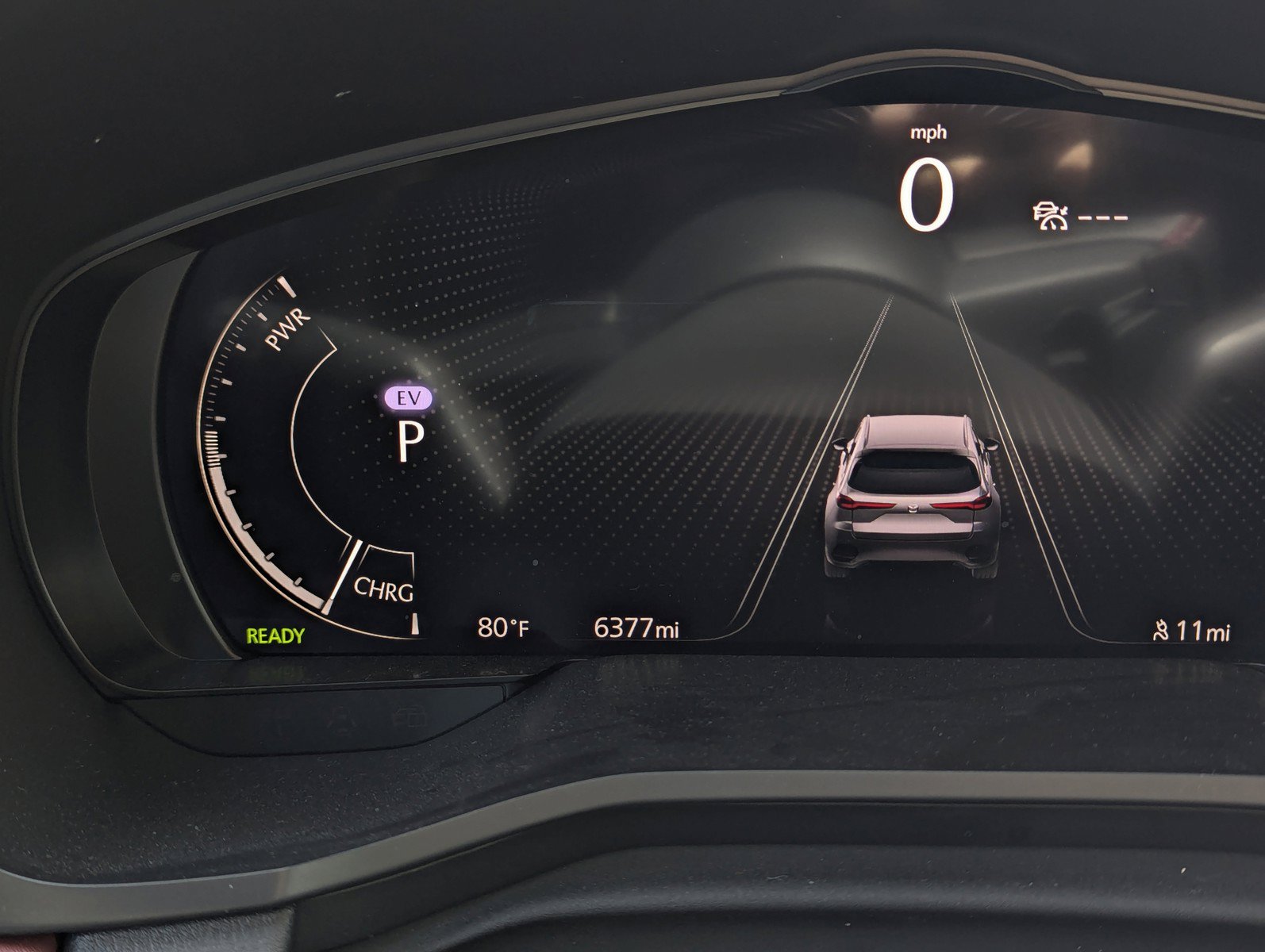 Certified 2025 MAZDA CX-70 Plug-In Hybrid w/ Premium Plus AWD/4WD image 13