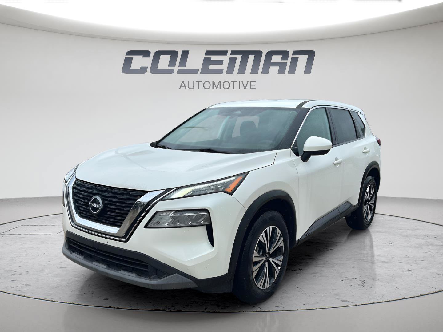Used 2023 Nissan Rogue SV