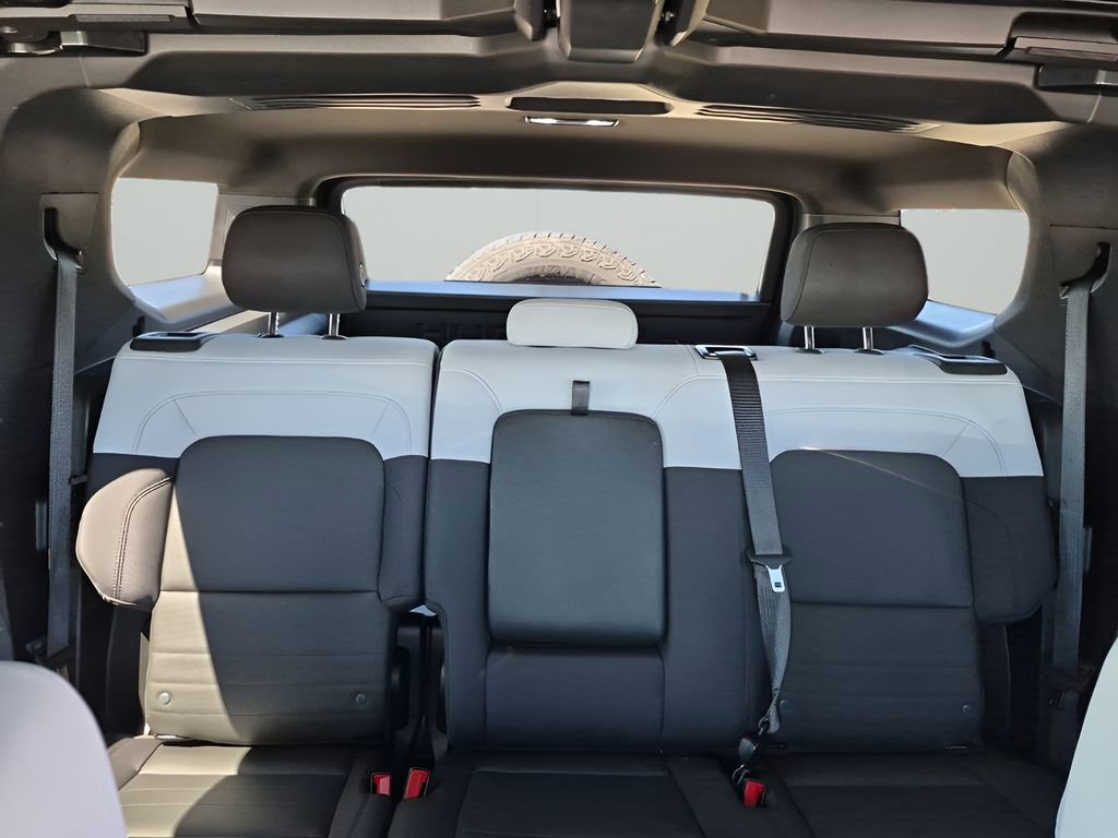 Used 2024 GMC Hummer EV 2X image 42