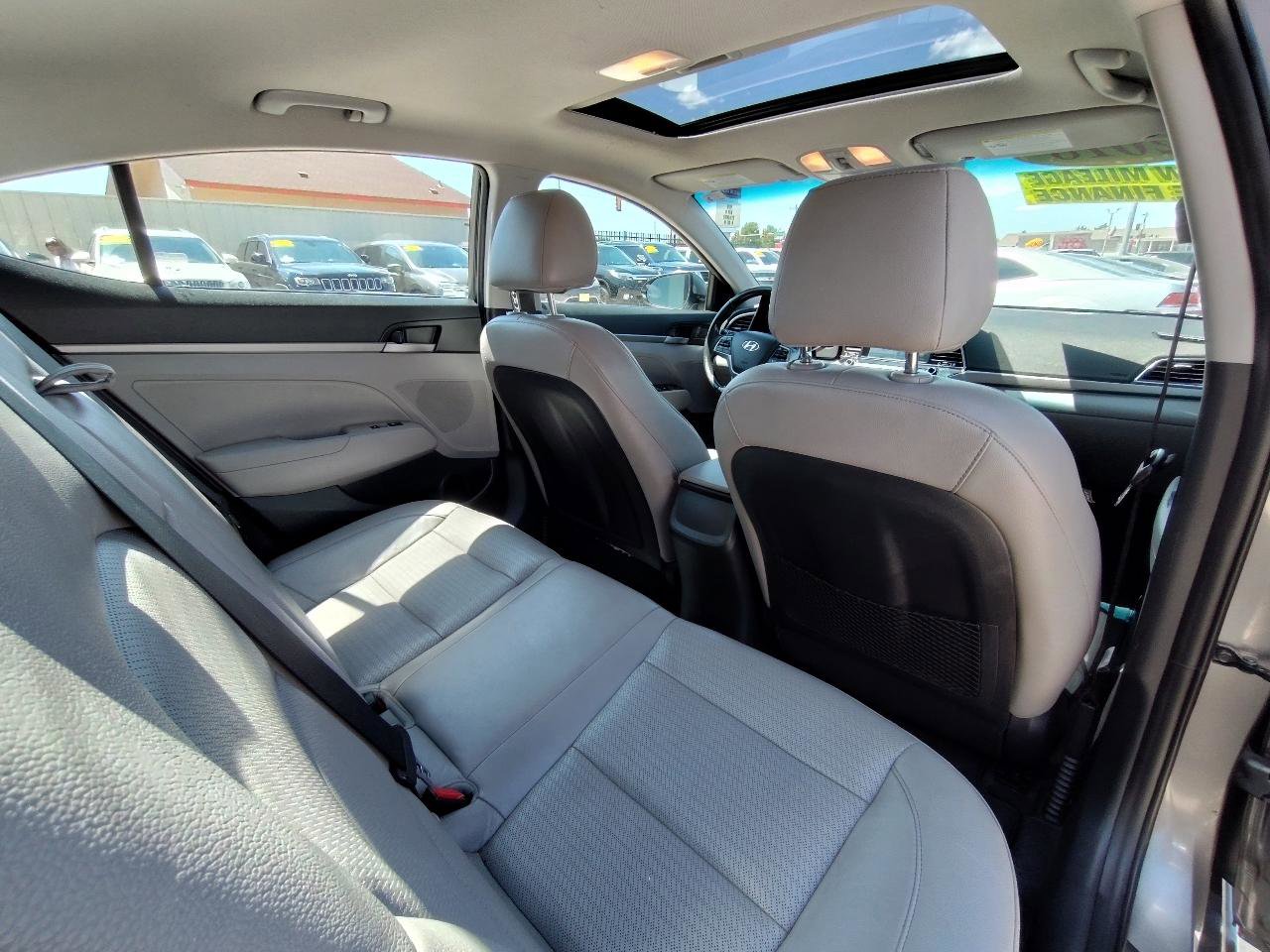 Used 2018 Hyundai Elantra Limited w/ Limited Ultimate Package 02 FWD image 44