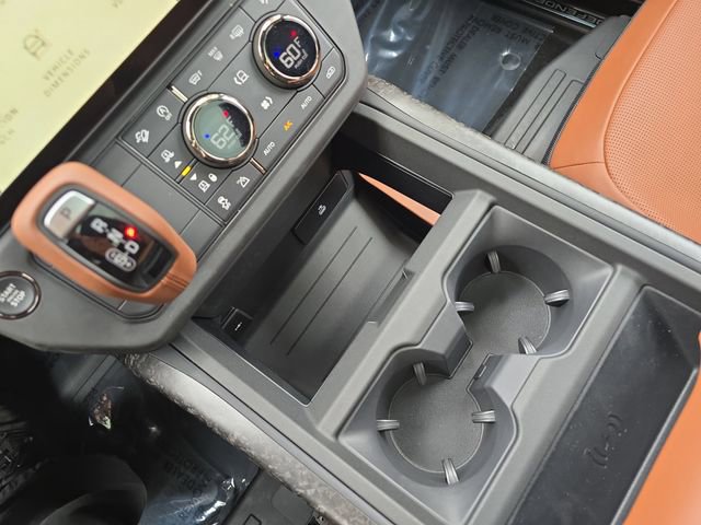 New 2026 Land Rover Defender 110 OCTA image 18