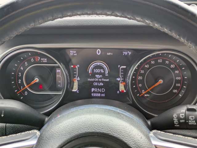 Used 2019 Jeep Wrangler Unlimited Sahara AWD/4WD image 28