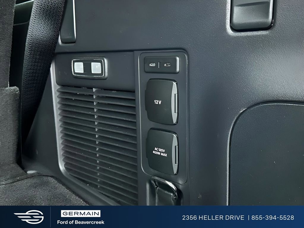 Certified 2025 Ford Expedition Platinum image 33