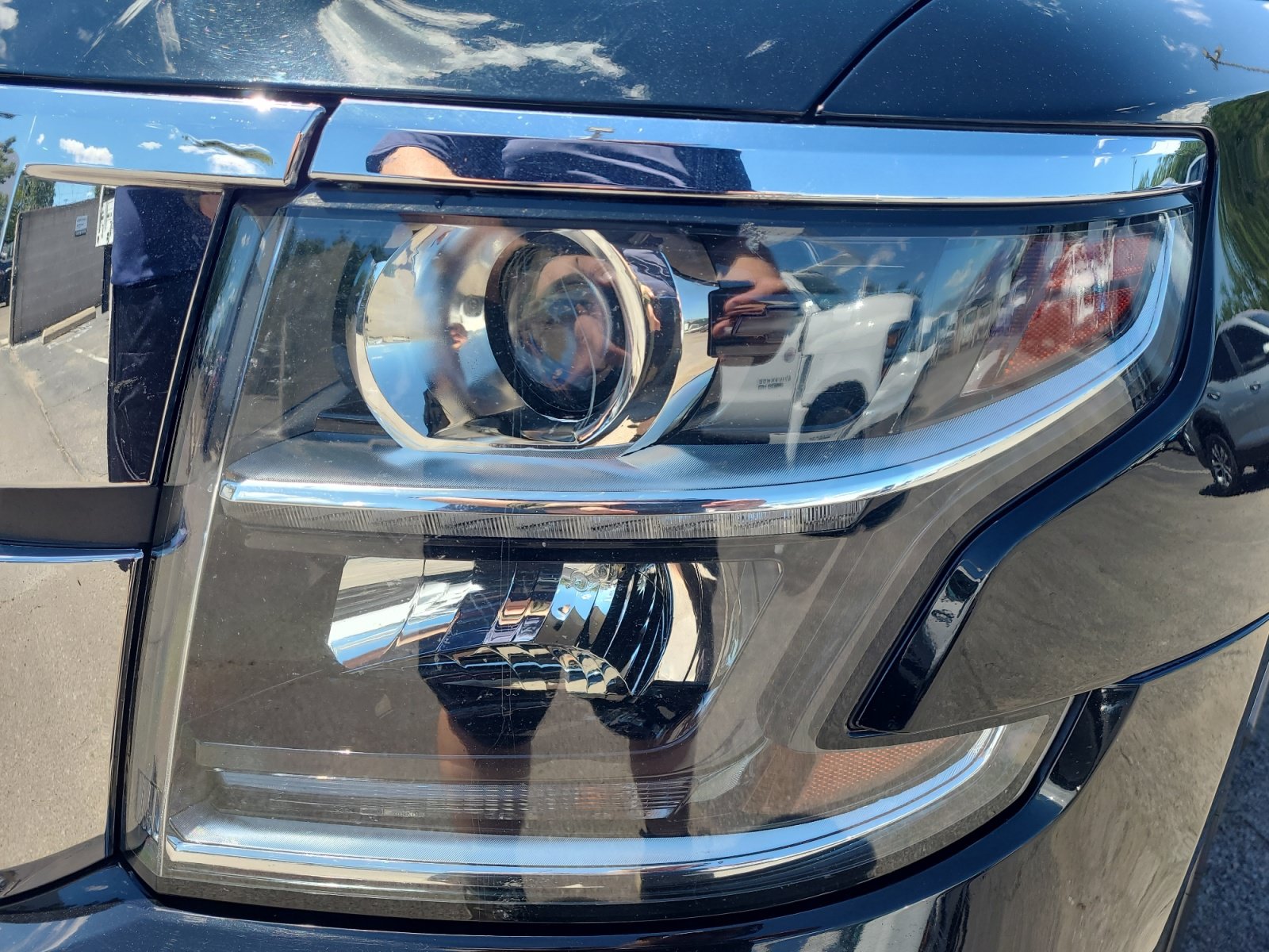Used 2019 Chevrolet Tahoe LT AWD/4WD image 9
