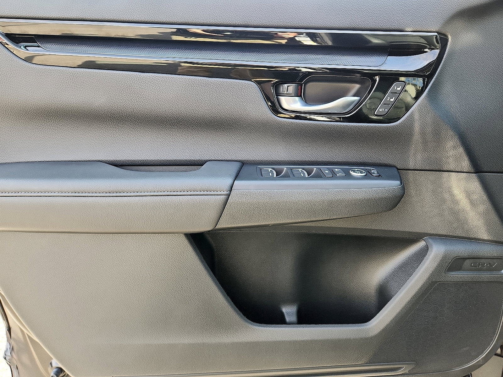 Used 2024 Honda CR-V EX-L image 12