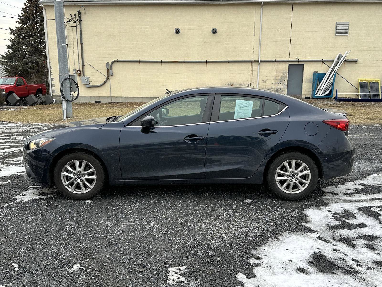 Used 2015 MAZDA MAZDA3 i Touring image 5