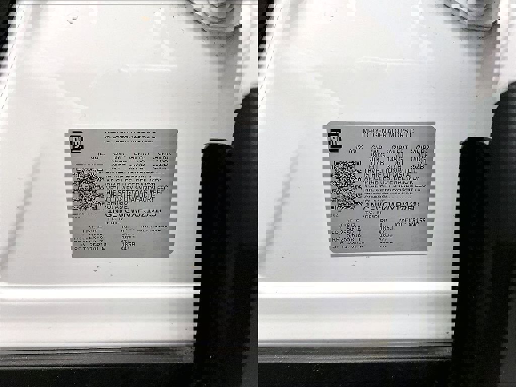 Used 2023 Chevrolet Traverse LT AWD/4WD image 35