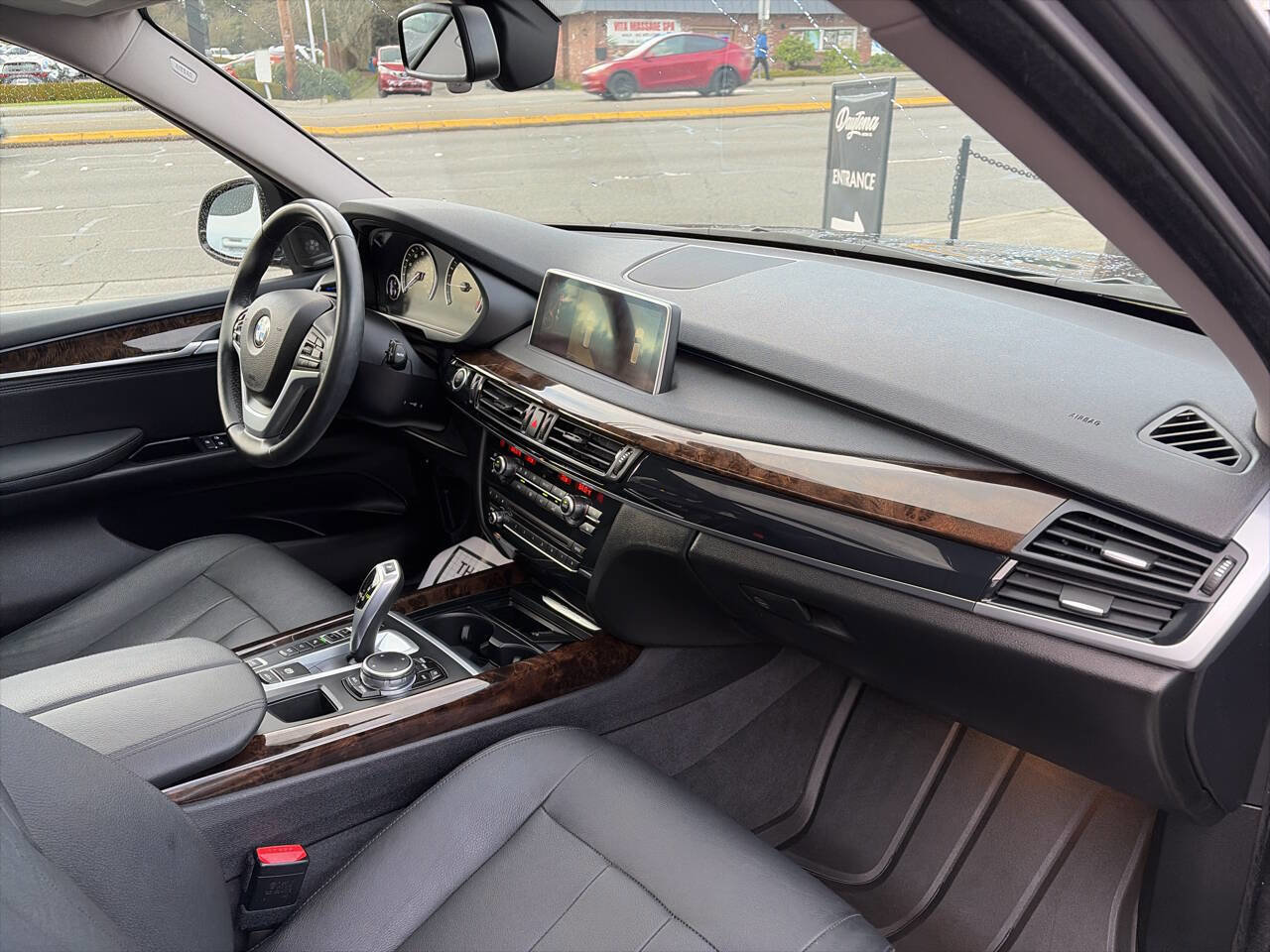 Used 2016 BMW X5 xDrive40e image 24