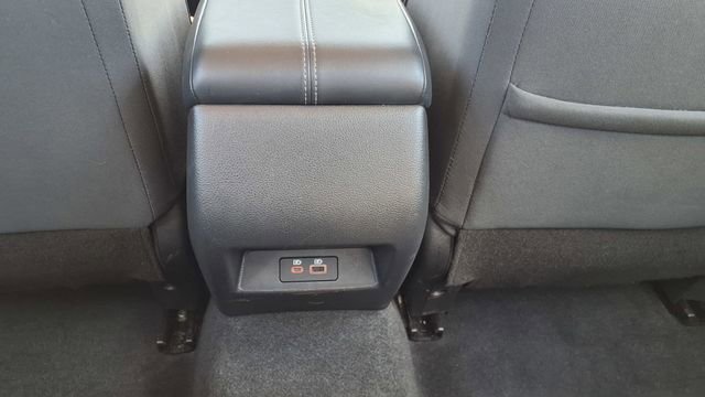 Used 2025 Nissan Altima 2.5 SV image 17