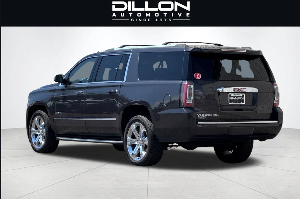 Used 2017 GMC Yukon XL Denali w/ Open Road Package AWD/4WD image 6