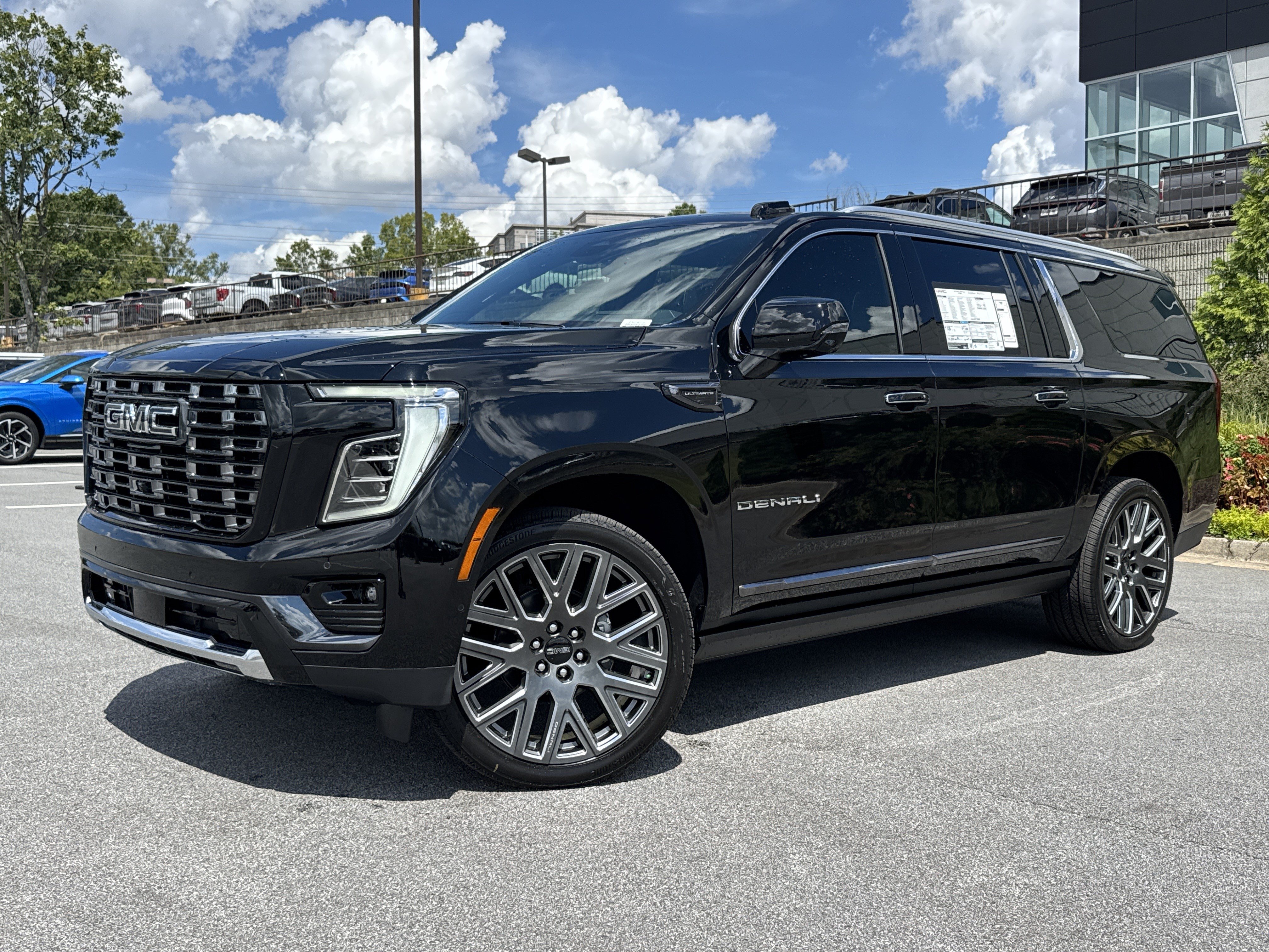 New 2026 GMC Yukon XL Denali Ultimate AWD/4WD image 5