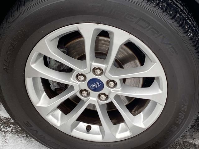 Used 2022 Ford Escape SE image 23