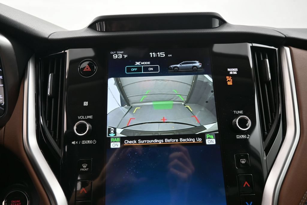 Used 2025 Subaru Outback Touring AWD/4WD image 13