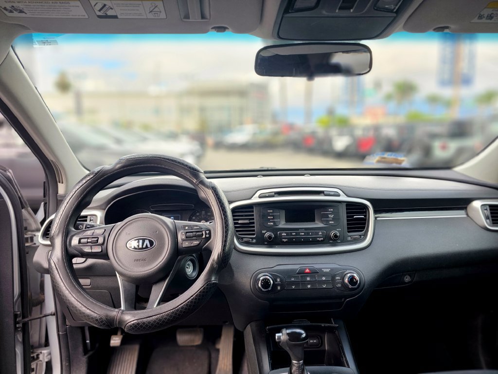Used 2016 Kia Sorento L FWD image 29