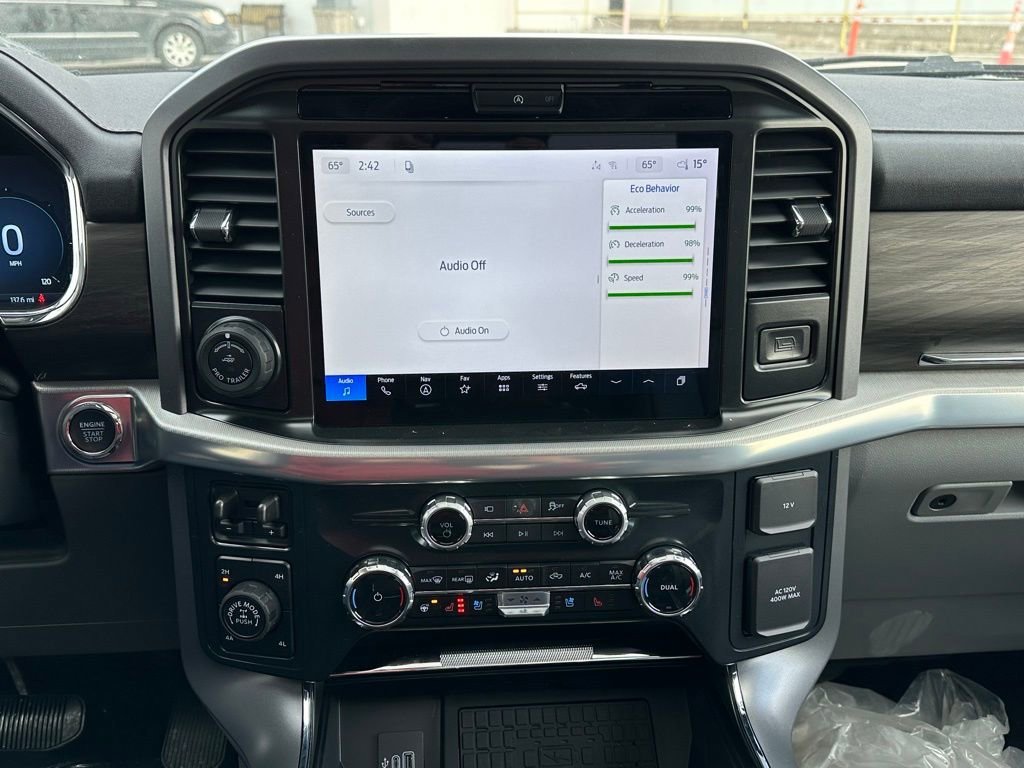 New 2026 Ford F150 Lariat w/ Equipment Group 502A High image 34