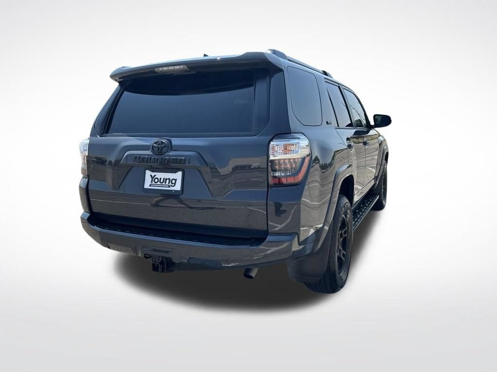 Used 2024 Toyota 4Runner SR5 Premium w/ Moonroof Package AWD/4WD image 5