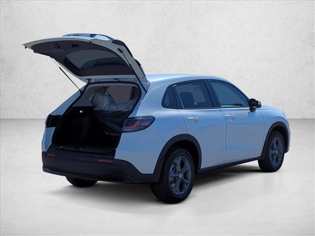 New 2026 Honda HR-V LX image 2