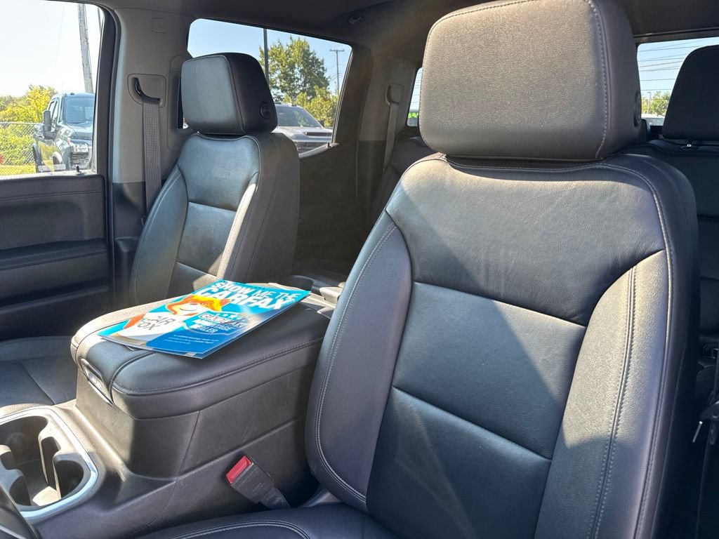 Used 2021 Chevrolet Silverado 1500 LT Trail Boss w/ Convenience Package II AWD/4WD image 18