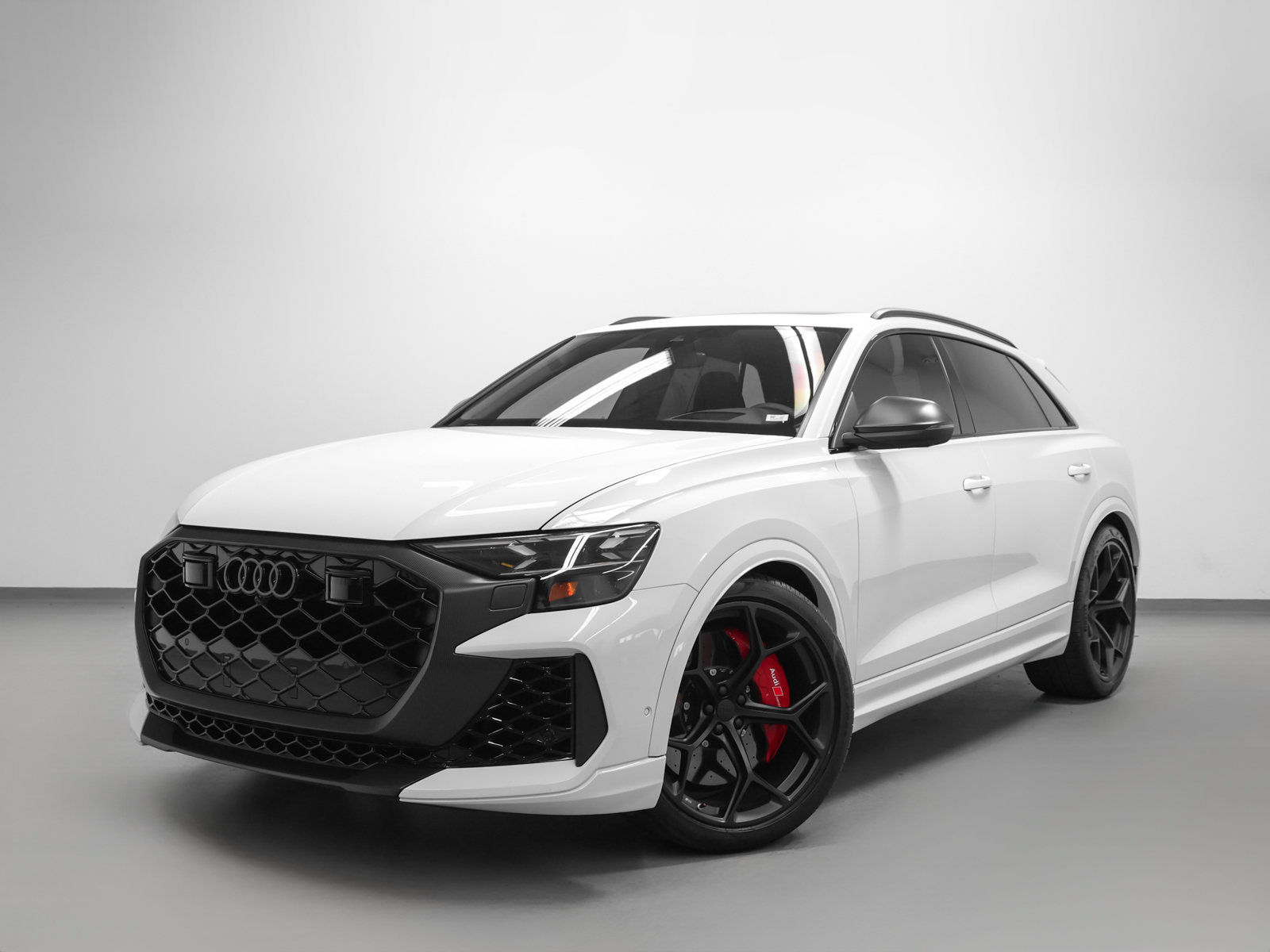 Used 2026 Audi RS Q8 performance AWD/4WD image 1