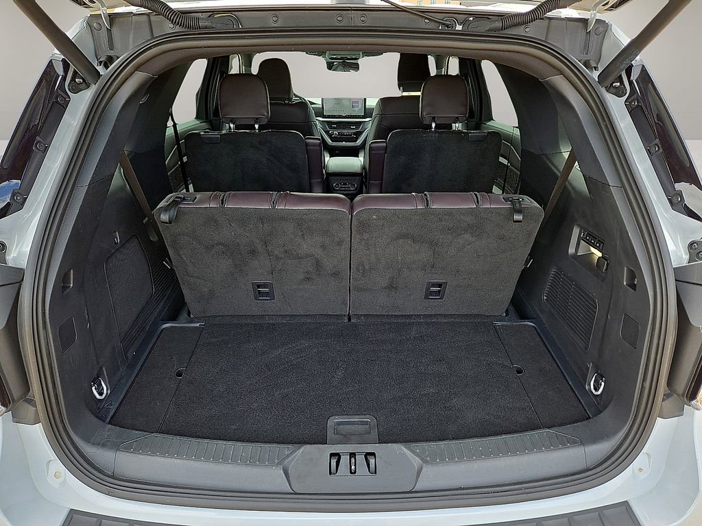 Used 2025 Ford Explorer Platinum w/ LUX Leather Package image 14