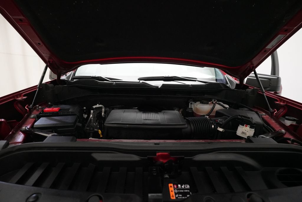 Used 2024 Chevrolet Silverado 1500 LT Trail Boss w/ Convenience Package II AWD/4WD image 3