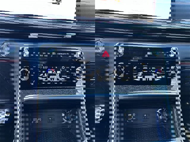 New 2026 Genesis GV80 3.5T e-SC image 25