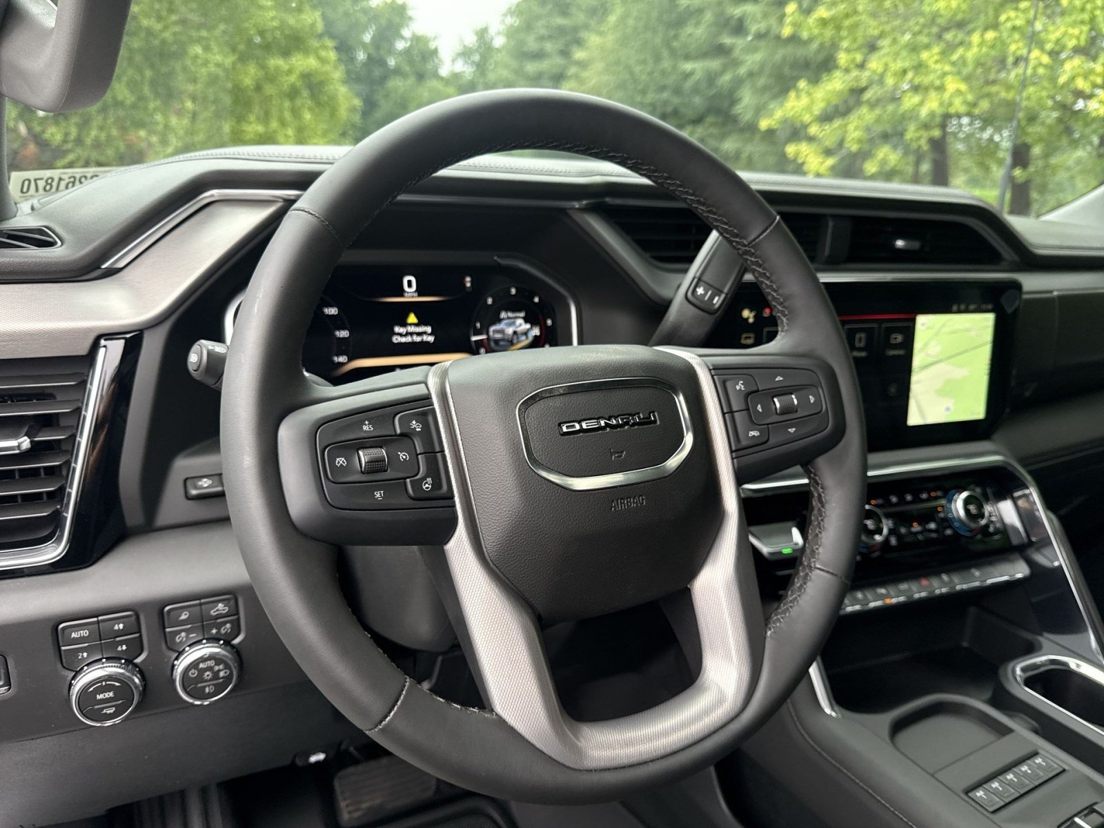 New 2026 GMC Sierra 3500 Denali w/ Denali Reserve Package AWD/4WD image 13
