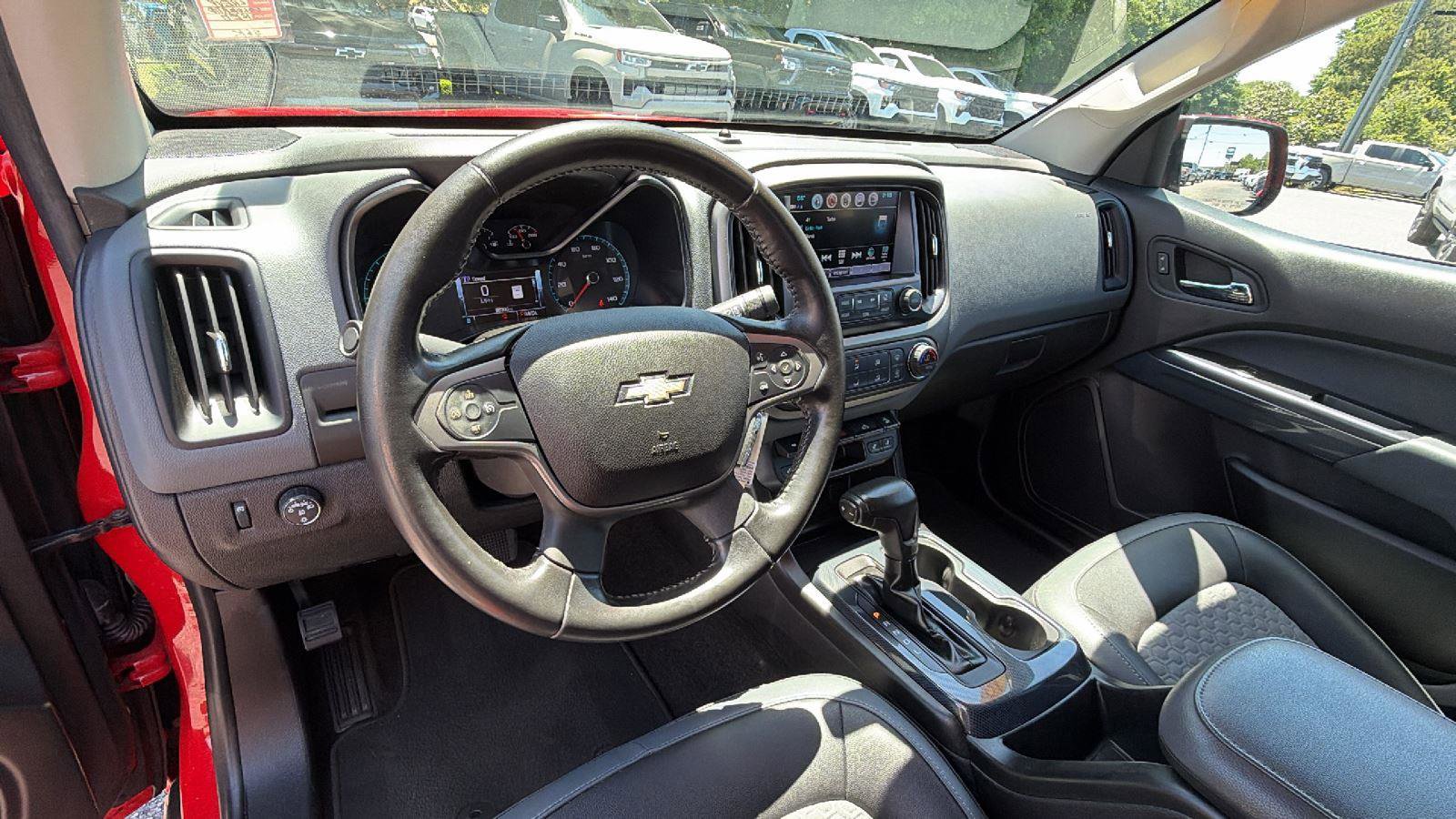 Used 2018 Chevrolet Colorado Z71 RWD image 21